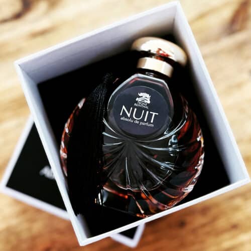 NUIT